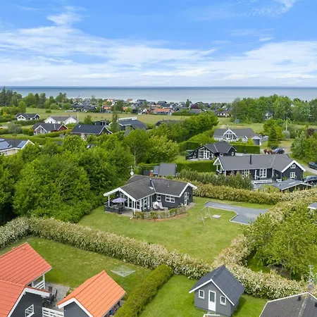 Moa - 350m From The Sea By Interhome * Otterup